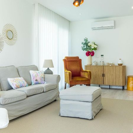 Beach Front Villa Понта-Делгада Экстерьер фото