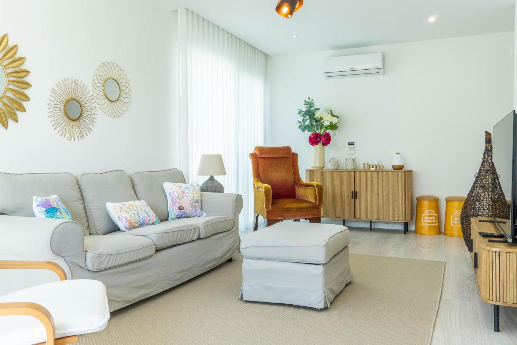 Beach Front Villa Понта-Делгада Экстерьер фото
